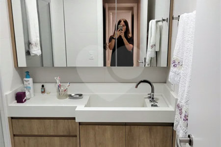 Apartamento à venda com 3 suítes em Vila Pompéia, São Paulo, SP