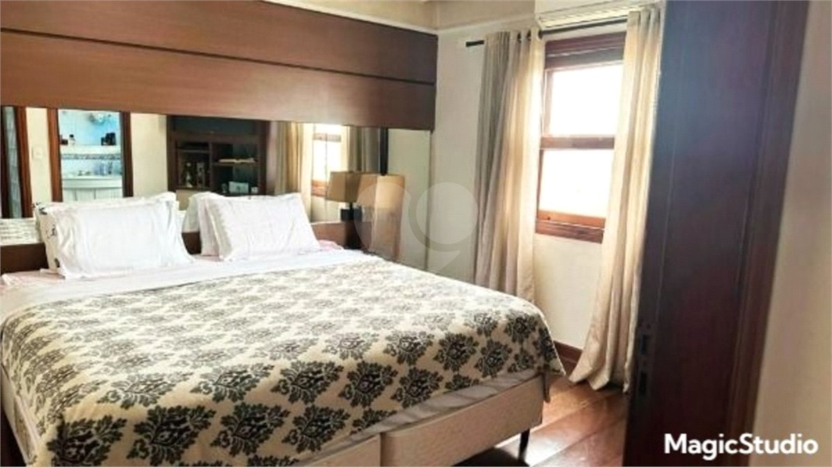 Casa à venda com 4 quartos, sendo 3 suítes,  em Vila Prudente, São Paulo, SP