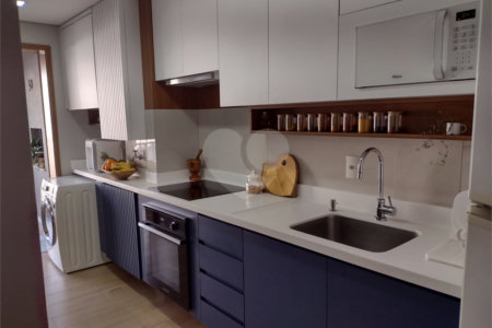 Apartamento à venda com 3 quartos, sendo 1 suíte,  em Campo Grande, São Paulo, SP