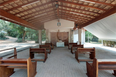 Casa à venda com 4 suítes no condomínio Reserva Colonial, Valinhos - SP