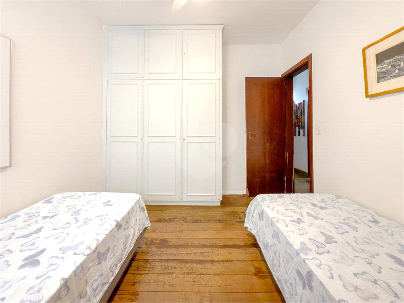 Apartamento à venda com 3 quartos, sendo 1 suíte,  em Lagoa, Rio de Janeiro, RJ