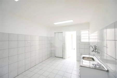 Sobrado à venda com 2 quartos, sendo 1 suíte,  em Chácara Califórnia, São Paulo, SP