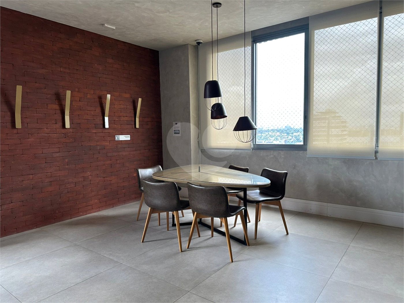 Apartamento à venda ou para alugar com 1 suíte em Pinheiros, São Paulo, SP