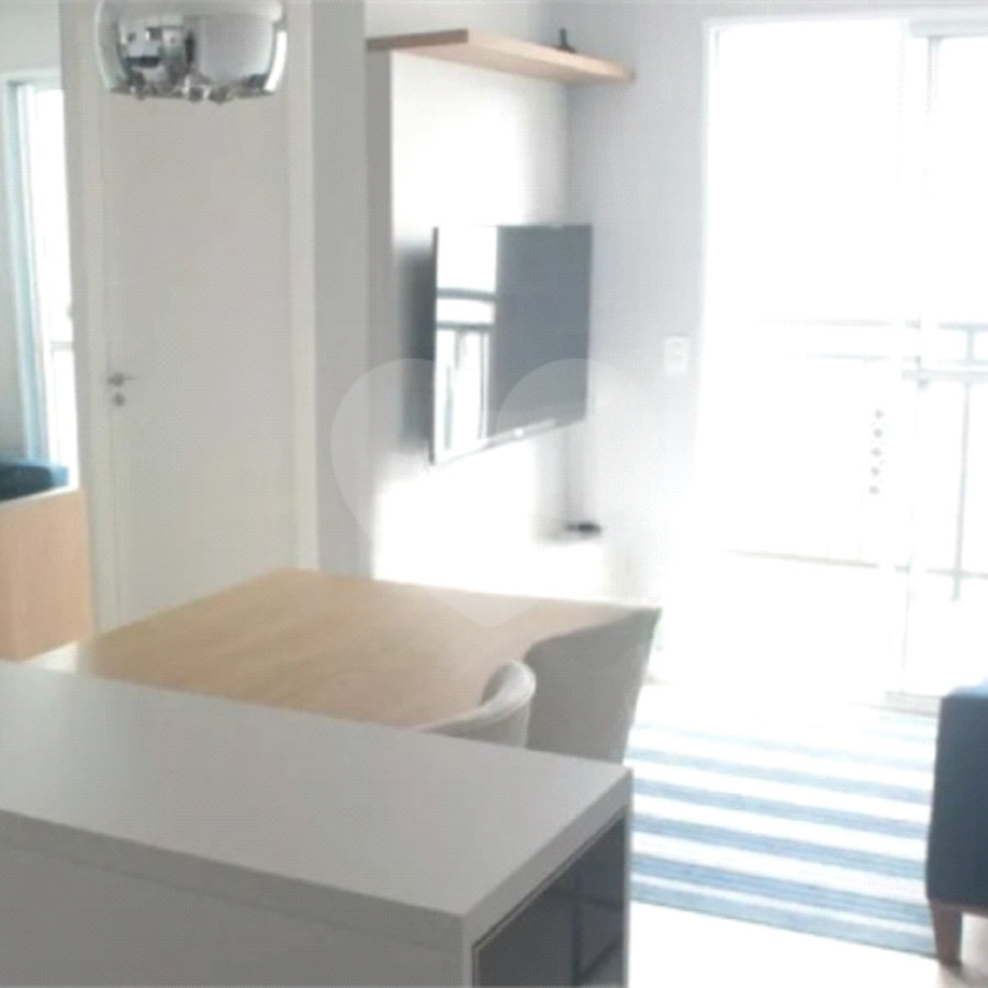 Apartamento à venda com 2 quartos em Parque Reboucas, São Paulo, SP