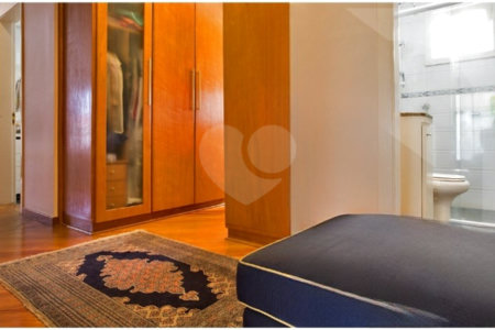 Casa à venda ou para alugar com 4 suítes em Brooklin Paulista, São Paulo, SP