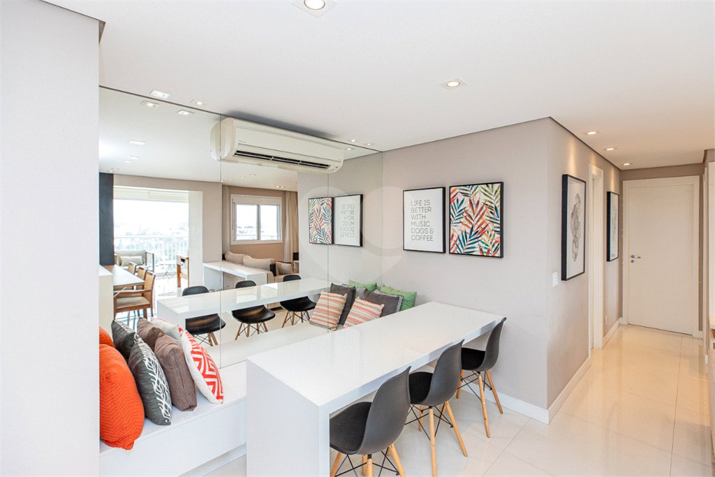 Apartamento à venda com 2 quartos, sendo 1 suíte, em Santo Amaro, São Paulo, SP