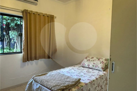 Casa à venda com 3 quartos, sendo 1 suíte,  no Centro, Ponta Porã, MS