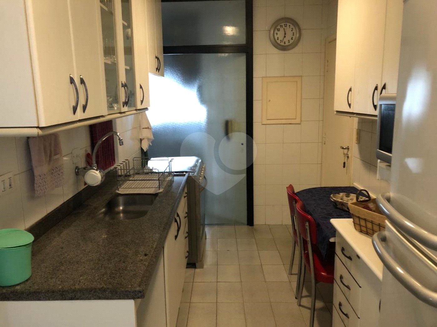Apartamento à venda com 3 quartos, sendo 2 suítes, em Jardim América, São Paulo, SP