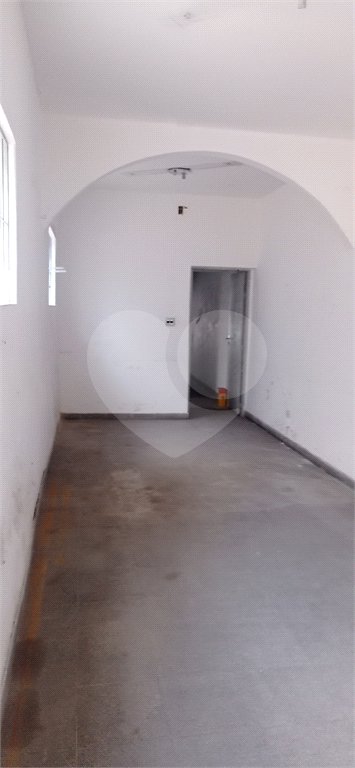 Sobrado à venda ou para alugar com 4 quartos em Água Branca, São Paulo, SP