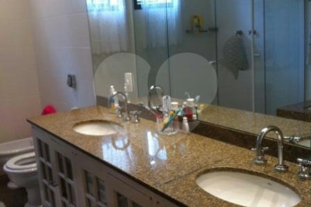 Apartamento à venda com 4 suítes em Real Parque, São Paulo, SP