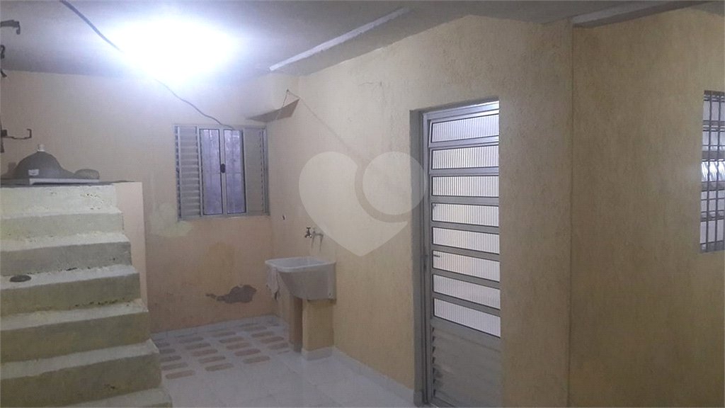 Sobrado à venda com 3 quartos em Jardim Macedônia, São Paulo, SP