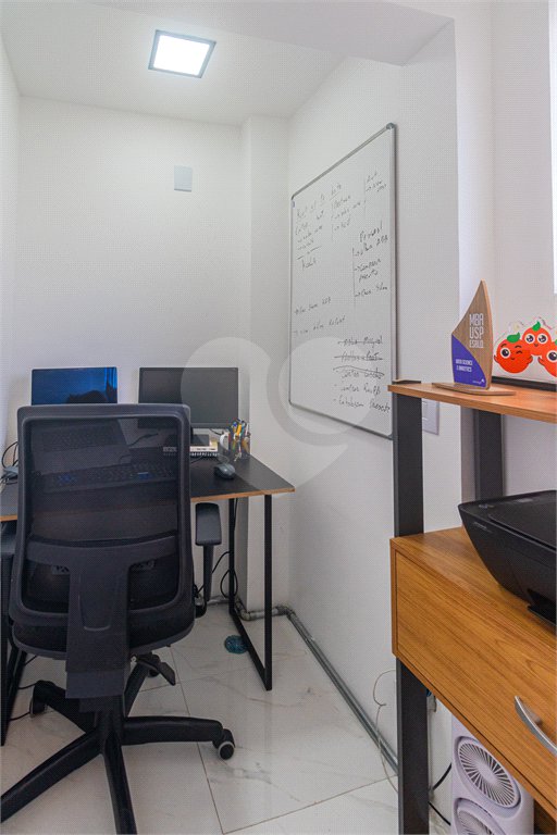 Apartamento à venda com 3 quartos, sendo 1 suíte, em Alto da Boa Vista, São Paulo, SP