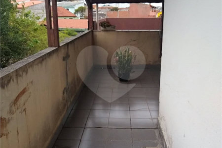 Sobrado à venda com 3 quartos em Vila Mazzei, São Paulo, SP