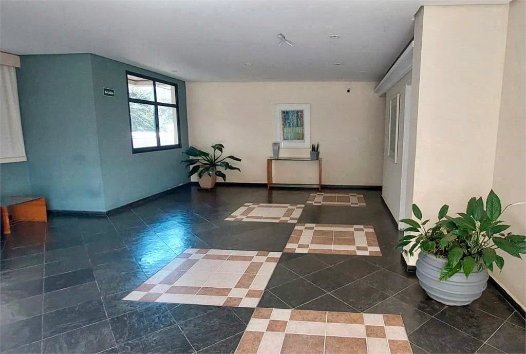 Apartamento à venda com 3 quartos, sendo 1 suíte, em Jardim Peri Peri, São Paulo, SP