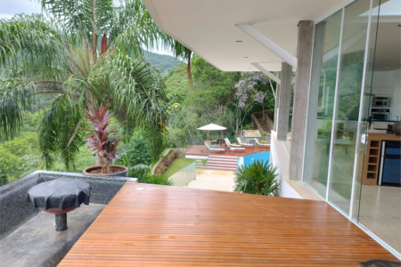 Casa à venda com 4 suítes em Praia Vermelha, Ubatuba, SP