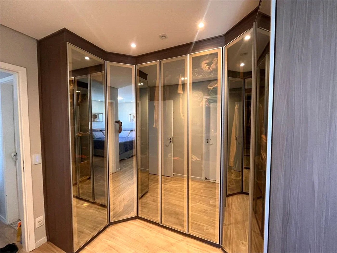 Apartamento à venda com 2 quartos, sendo 1 suíte, em Parque Reboucas, São Paulo, SP