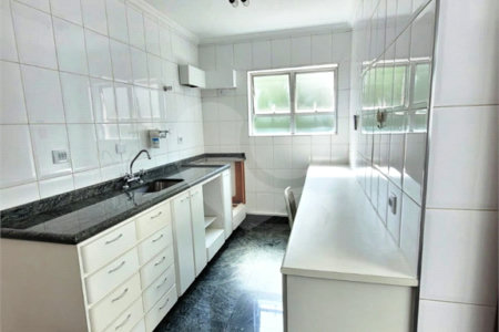 Apartamento à venda com 2 suítes em Moema, São Paulo, SP