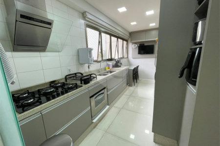 Apartamento à venda com 3 suítes em Brooklin Paulista, São Paulo, SP