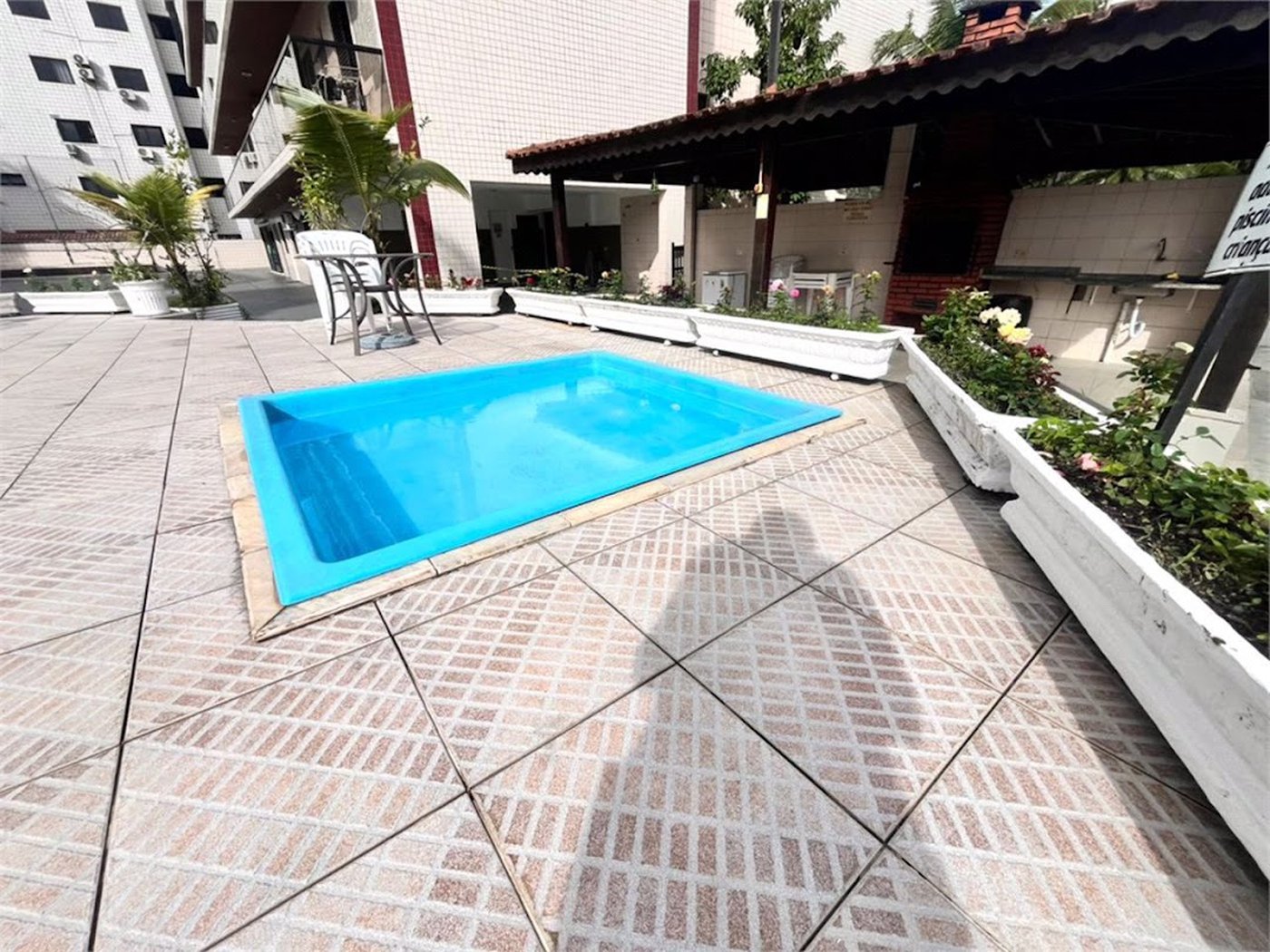 Apartamento com 1 dormitório à venda, 52 m² por R$ 281.000,00 - Jardim Três Marias - Guarujá/SP