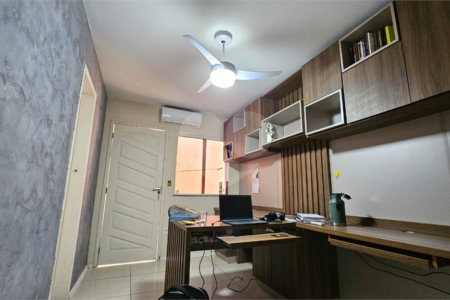 Casa à venda com 5 quartos, sendo 3 suítes,  no condomínio Colinas do Magarça, Rio de Janeiro - RJ
