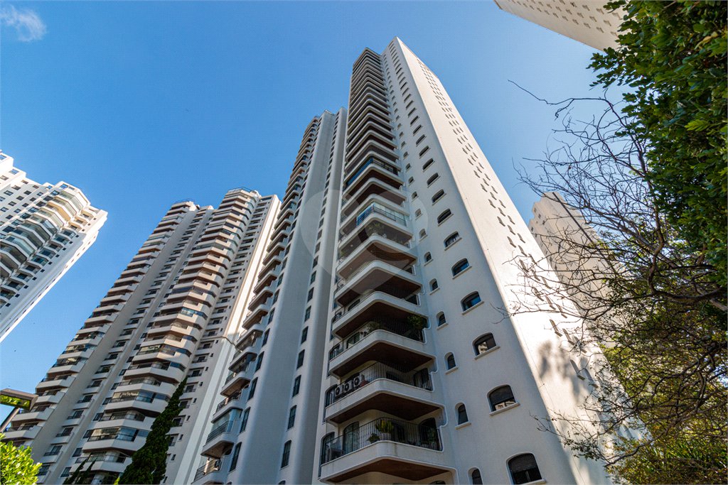 Apartamento à venda com 4 suítes em Chácara Flora, São Paulo, SP