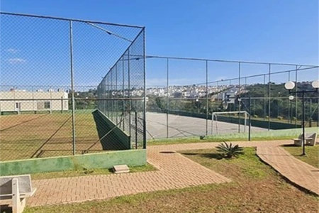 Casa à venda com 3 quartos, sendo 1 suíte, no condomínio Horto Florestal Villagio, Sorocaba - SP