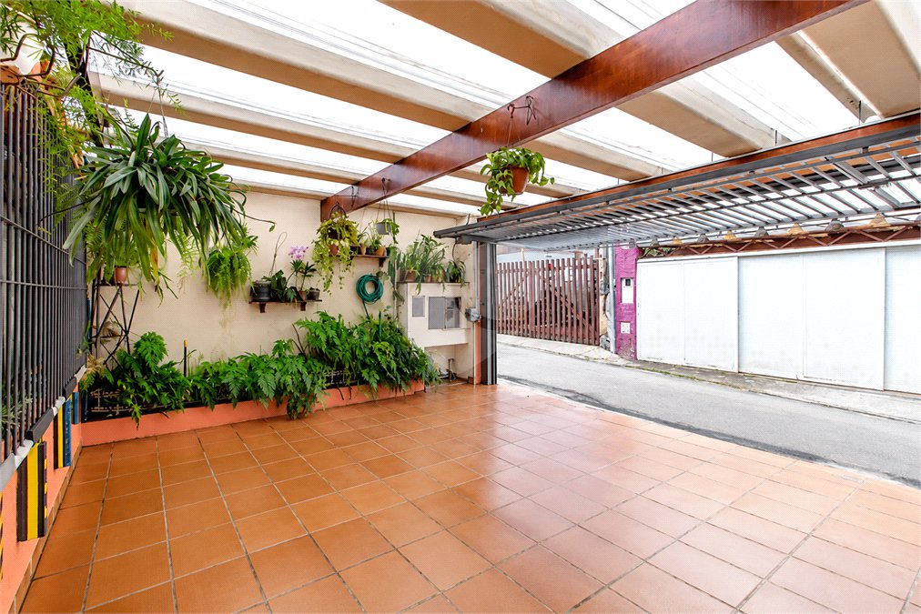 Casa de Vila à venda com 4 quartos, sendo 2 suítes, em Chácara Santo Antônio (zona Sul), São Paulo, SP
