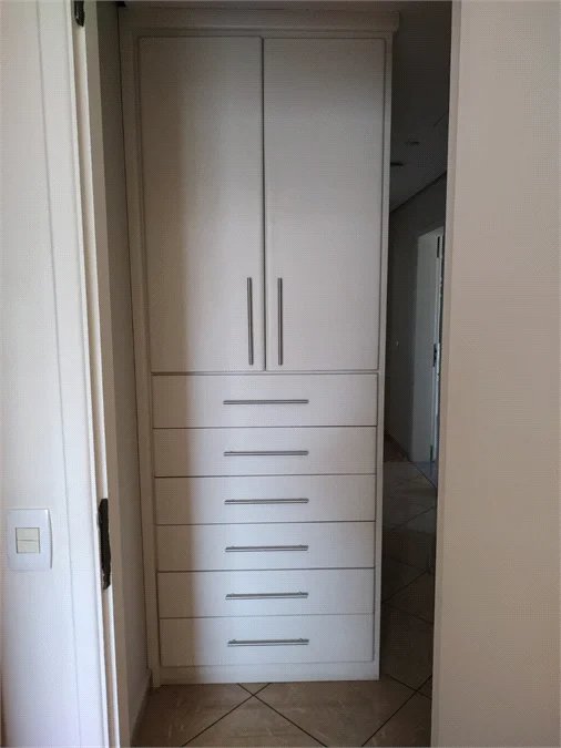 Apartamento à venda com 4 quartos, sendo 2 suítes, em Alto de Pinheiros, São Paulo, SP