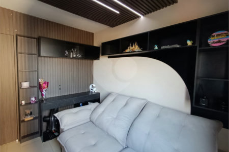 Apartamento à venda com 3 quartos, sendo 1 suíte, em Vila Leonor, Guarulhos, SP
