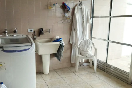 Casa à venda ou para alugar com 4 quartos, sendo 1 suíte, em Sumarezinho, São Paulo, SP