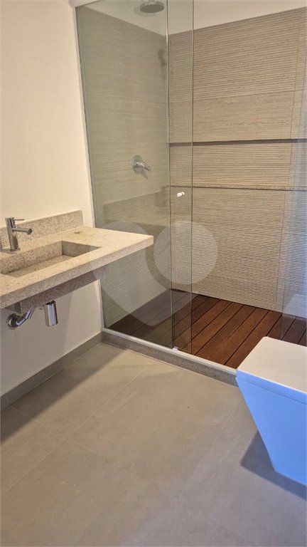 Casa à venda com 8 quartos, sendo 7 suítes, em Ferradura, Armação dos Búzios, RJ