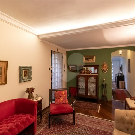 Casa à venda com 3 quartos, sendo 1 suíte,  em Parque Colonial, São Paulo, SP