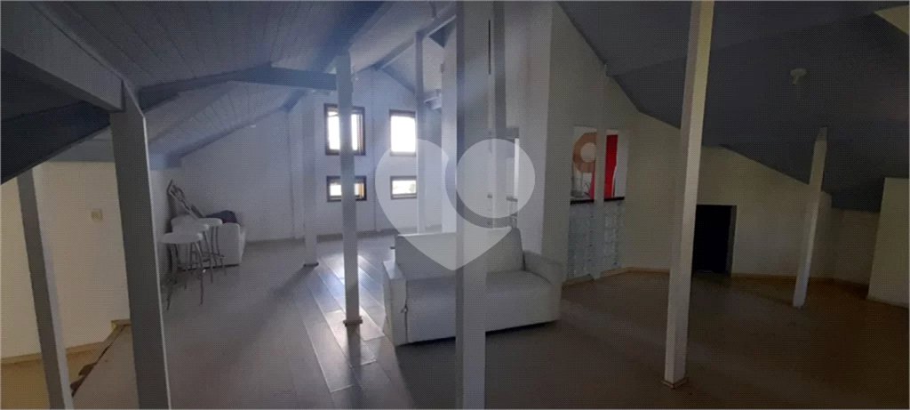 Casa à venda com 3 suítes no condomínio Sausalito, Mairiporã - SP