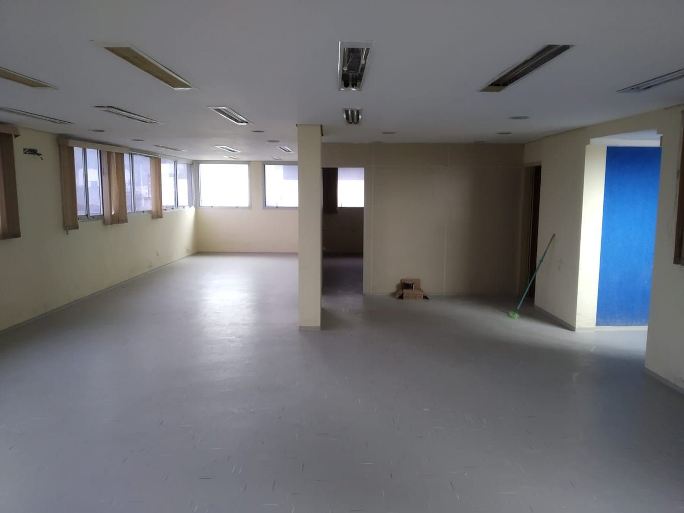 Sala à venda, 122 m² por R$ 608.000,00 - Centro - Santos/SP