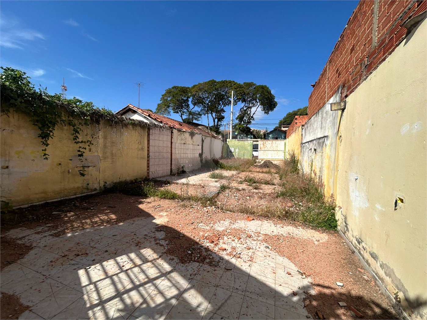 Terreno à venda em Vila Mazarino, Itapetininga, SP