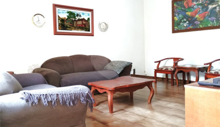 Casa à venda com 3 quartos, sendo 1 suíte,  em Parque dos Bandeirantes, Ribeirão Preto, SP