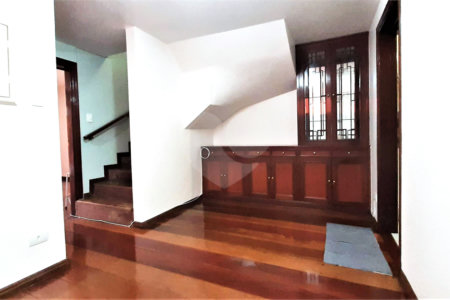 Casa à venda com 3 quartos, sendo 1 suíte, em Chácara Santo Antônio (zona Sul), São Paulo, SP