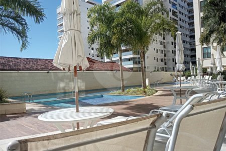 Cobertura à venda ou para alugar com 4 quartos, sendo 1 suíte,  em Tijuca, Rio de Janeiro, RJ