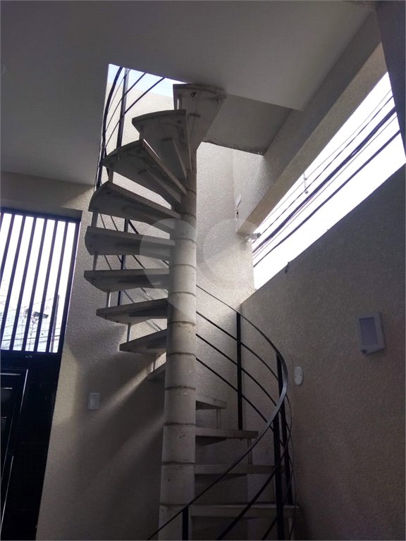 Casa à venda com 3 quartos, sendo 1 suíte,  no condomínio Casa de Rua, São Paulo - SP