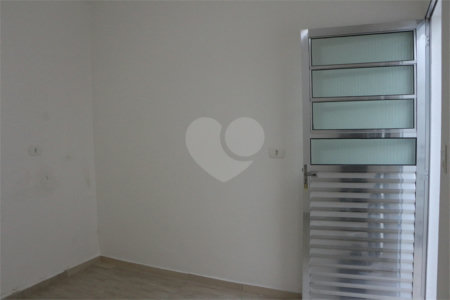 Casa à venda com 2 quartos, sendo 1 suíte,  em Vila Moreira, São Paulo, SP