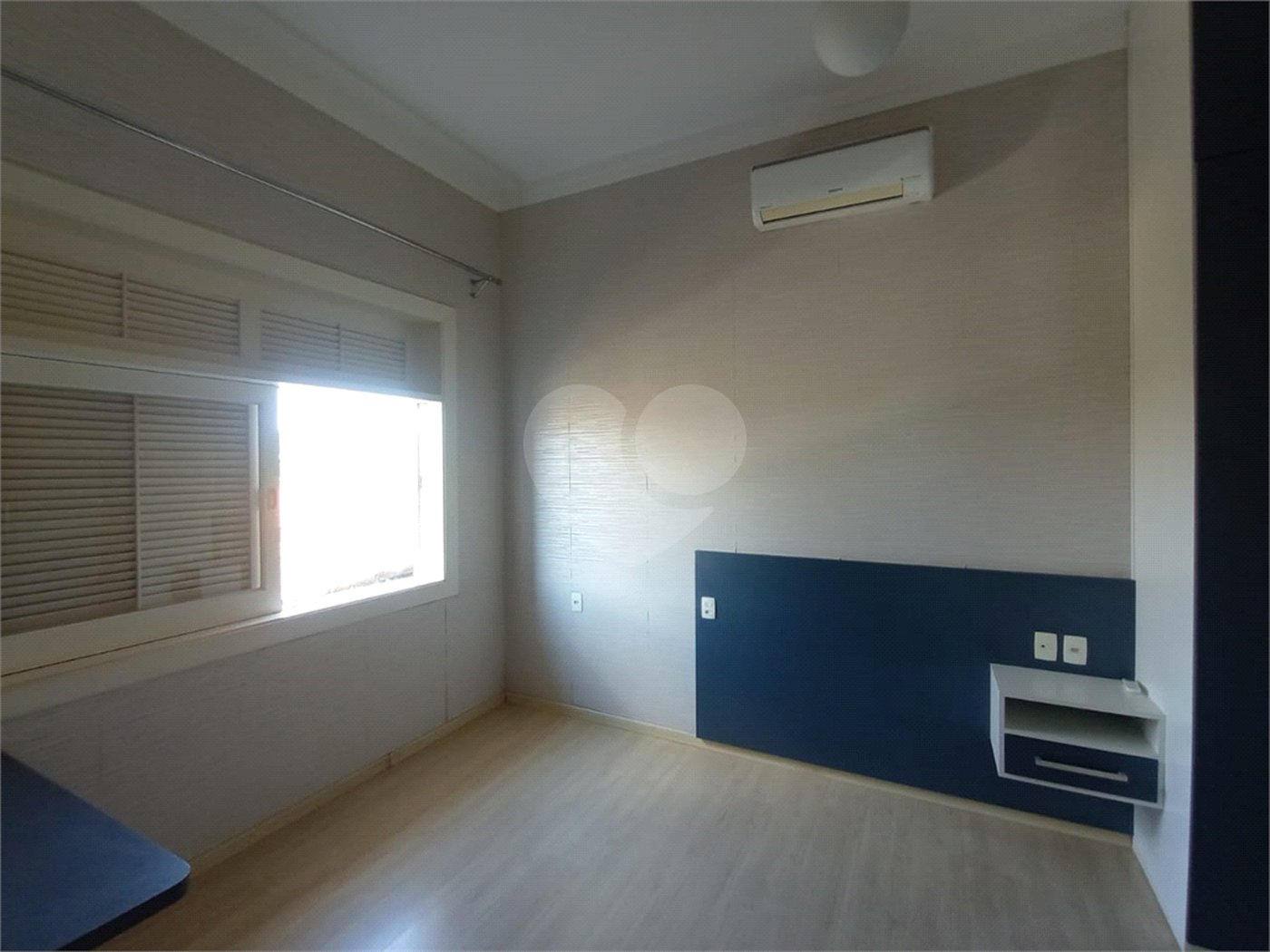Casa à venda com 3 suítes em Vila Nastri, Itapetininga, SP