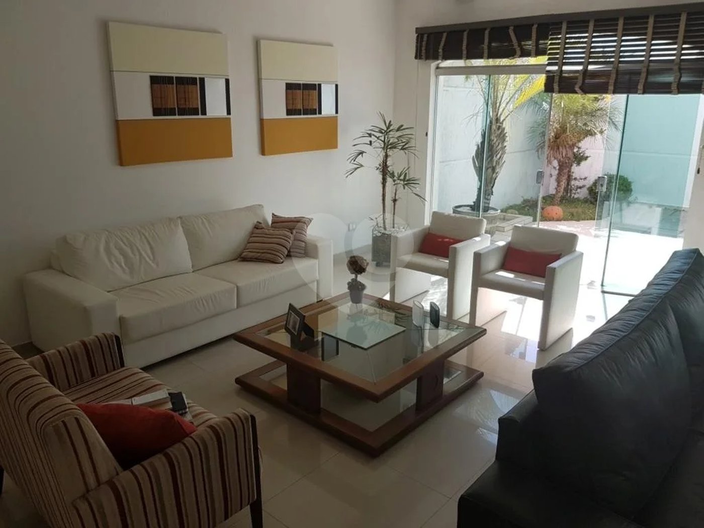 Casa à venda com 4 quartos, sendo 3 suítes,  em Tremembé, São Paulo, SP