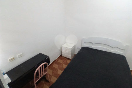 Casa Térrea à venda ou para alugar com 4 quartos, sendo 1 suíte, em Jardim Aeroporto, São Paulo, SP