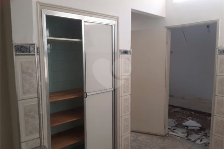 Casa térrea a venda na região central de São Carlos