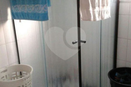 Ótimo apartamento no Bom Retiro, pertinho de tudo e de todo comércio do Centro.