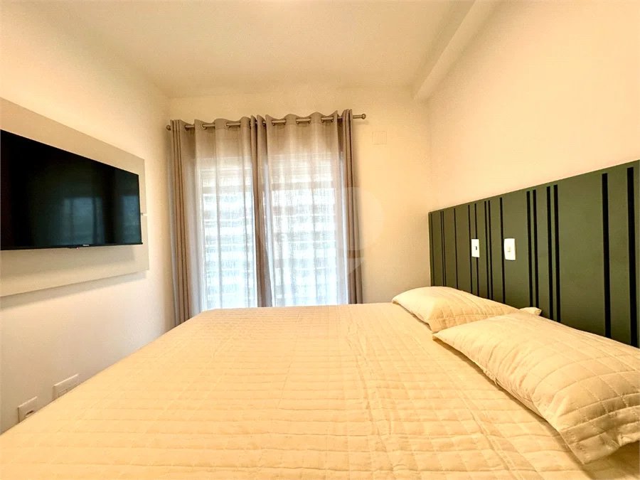 Apartamento à venda com 5 quartos, sendo 4 suítes,  em Riviera de São Lourenço, Bertioga, SP