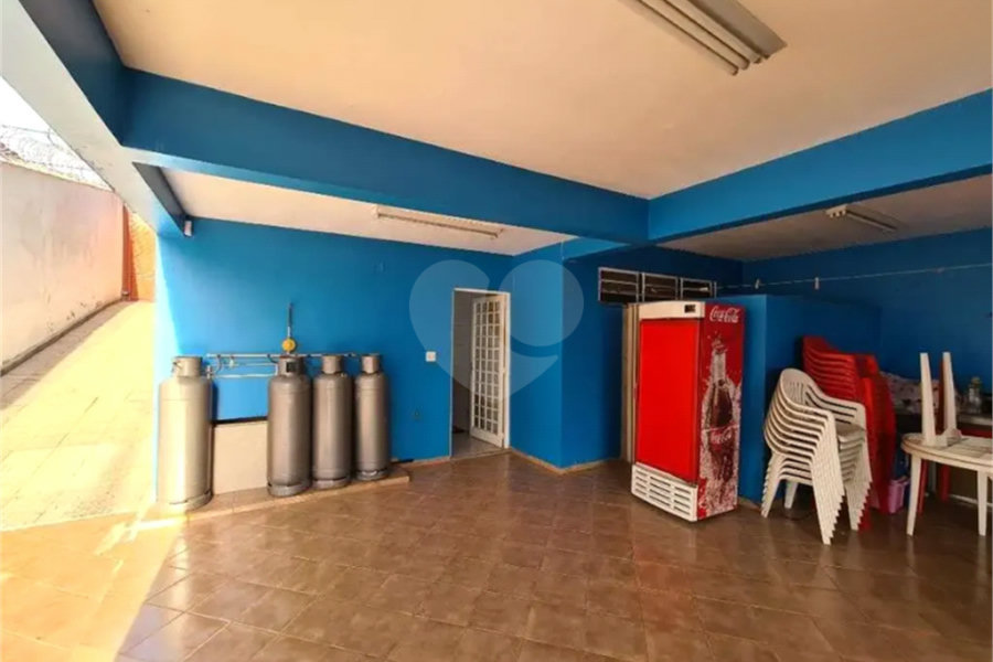 Sobrado com 4 Quartos e 4 banheiros à Venda -337 m² por R$ 850.,000 -- Jardim Vivan,-Jaraguá, São Paulo - SP
