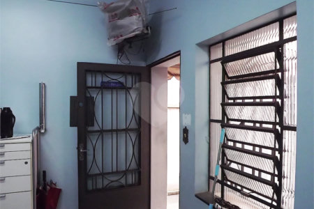 Casa de 318m2 com 2 suítes e 3 vagas à venda na Bela Vista