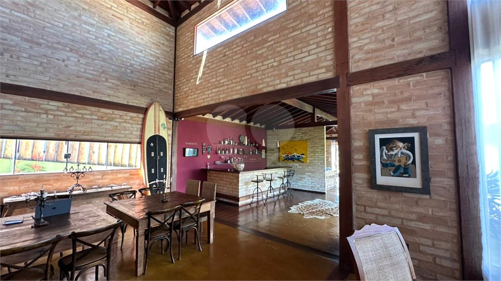 Casa para venda no Condomínio Vivenda do Broa.