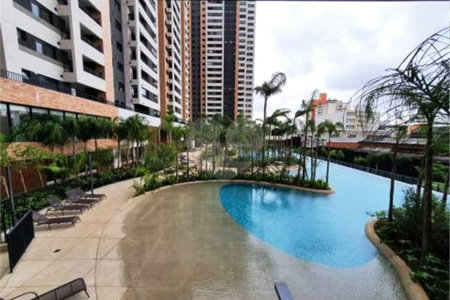 Magnífica Cobertura Penthouse à venda no condomínio Piscine Resort.
